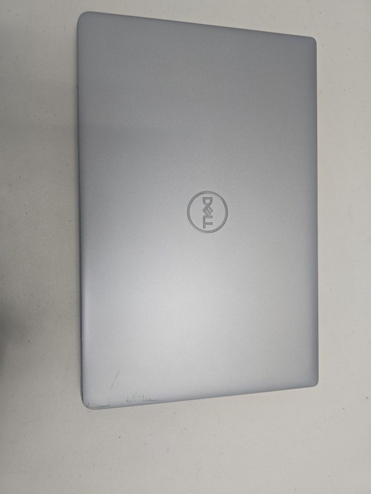 Dell Latitude 5540 15.6 13 Gen