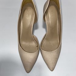 Aldo peach textured Size 6.5 Heels
