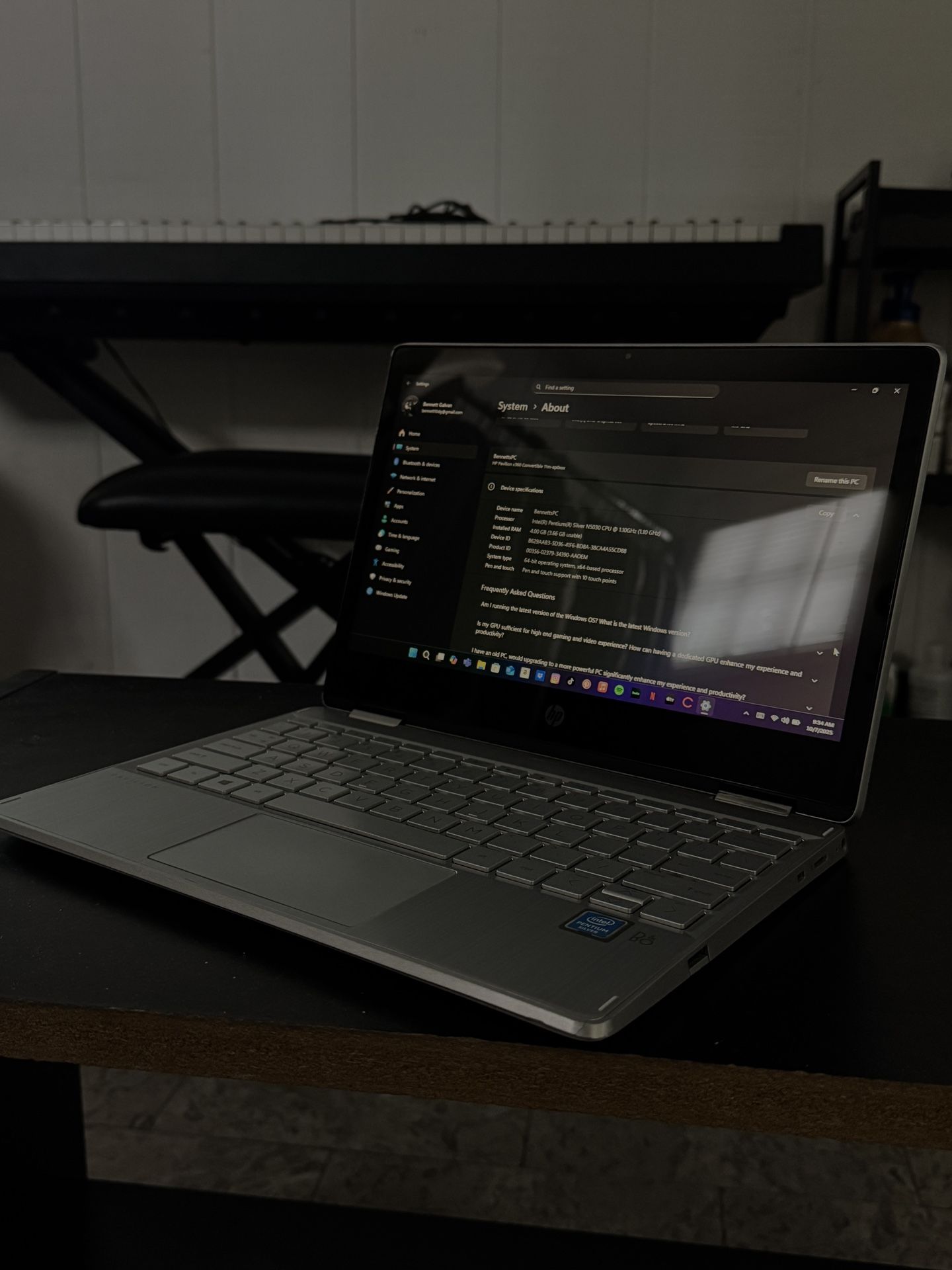 HP Pavilion x360 Convertible 11m-ap0xxx