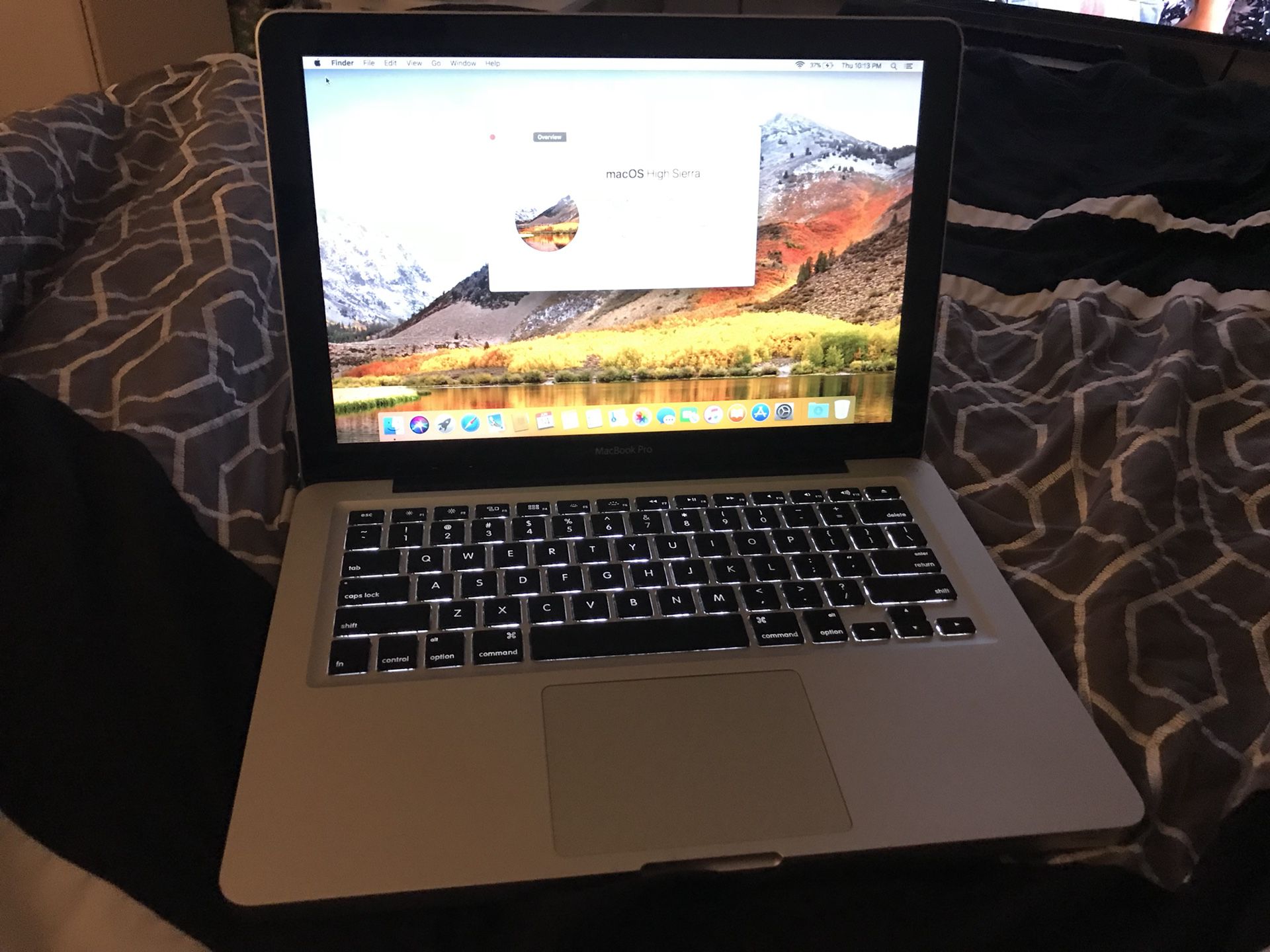13" 2011 Macbook Pro i7 8gb 750gb