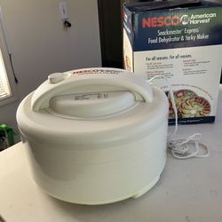 Food Dehydrator & Jerky Maker
