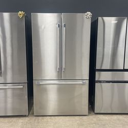 Thermador stainless Steel French Door Refrigerator  O