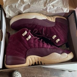 7y Jordan 12s