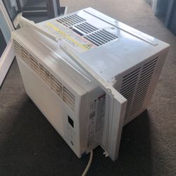 GE Air Conditioner