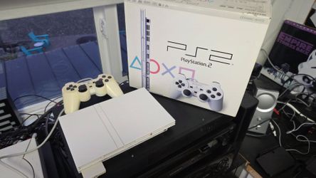 Sony PlayStation 2 Slim (Japan - White)