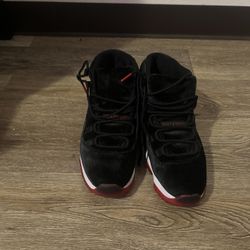 Jordan 11 Bred Velvet  
