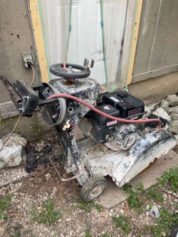 Wide behind concrete saw