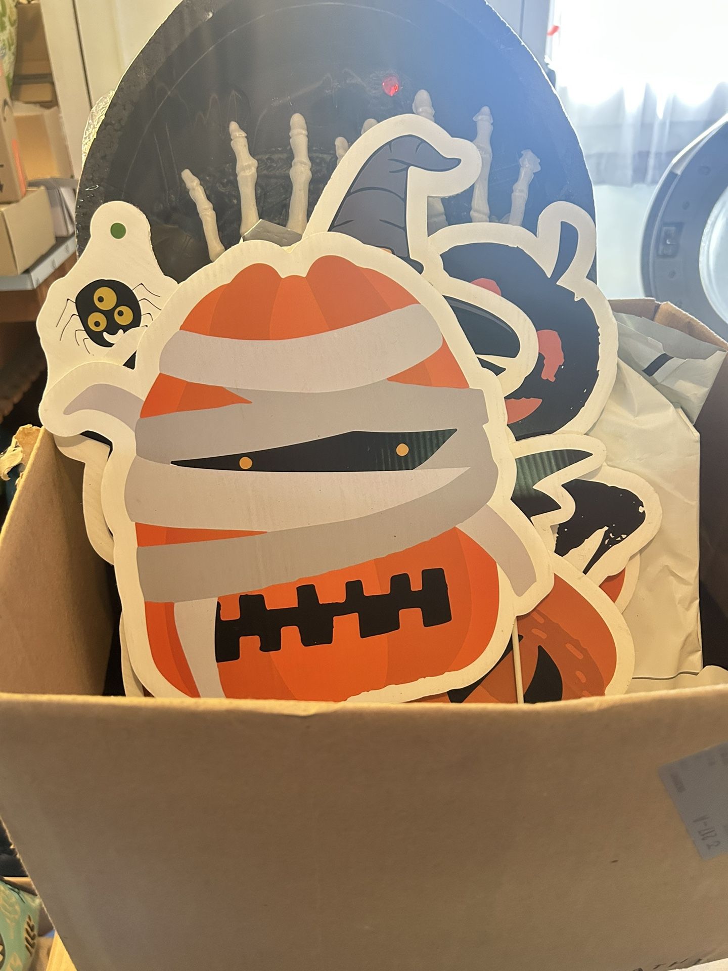 Free Box Of Halloween Yard Devs