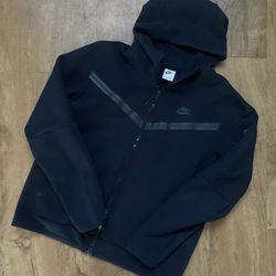 Nike Tech Black Size Large 
