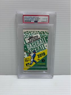 Graded baseball pack