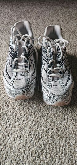 Nike Sneakers White Black Splatter Print