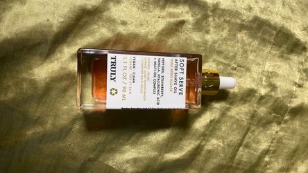 Truly soft serve aftershave oil