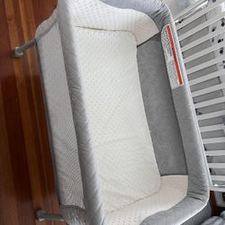 BEDSIDE SLEEPER BABY CRIB 