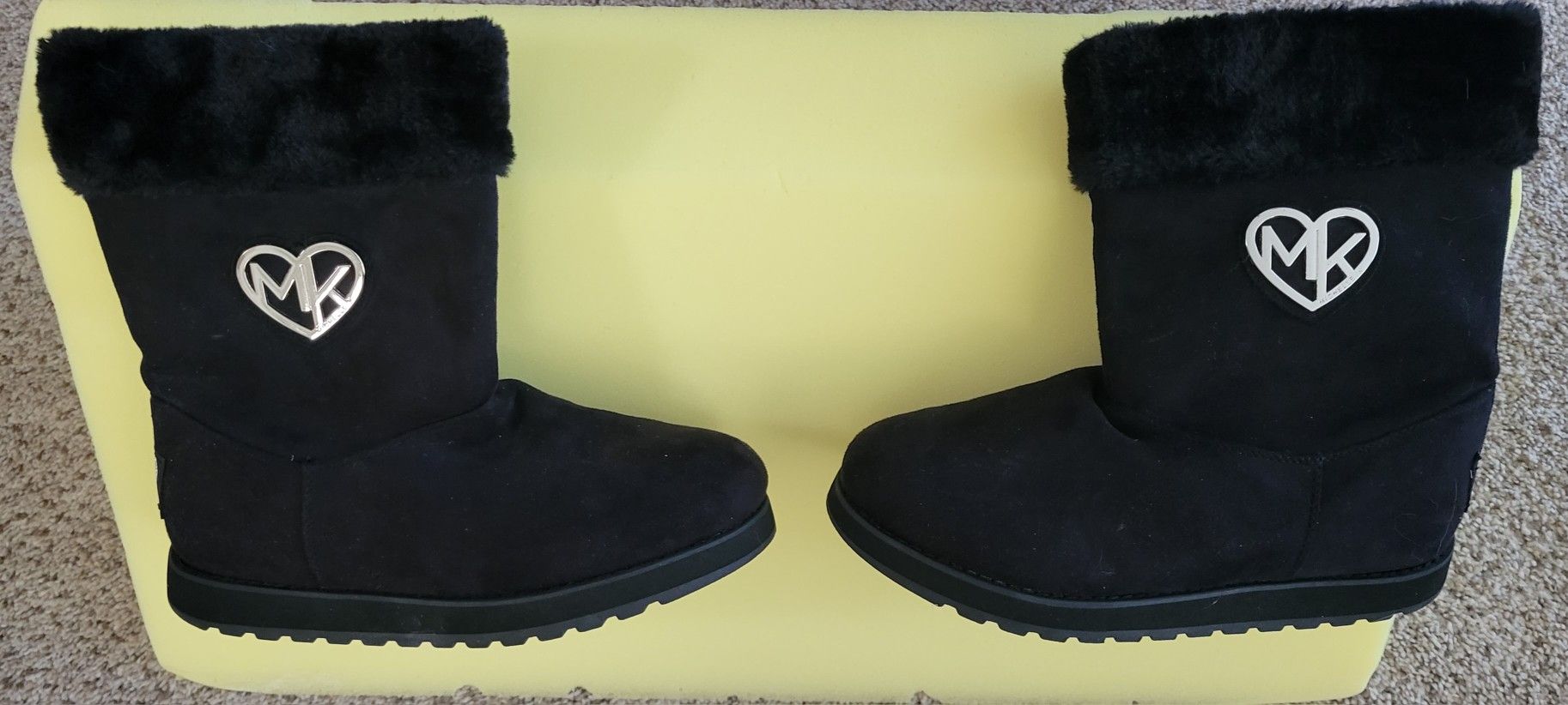 New Skechers Long Women's MK Boots Size 8 5
