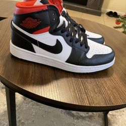 Nike Jordan Men’s Size 9.5 (New-Nuevos)