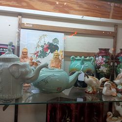 ANTIQUES AND MORE various Prices 