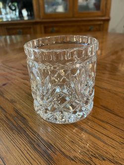 BEAUTIFUL VINTAGE CUT GLASS OR POSSIBLY CRYSTAL VASE OR JAR