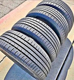 235 60 18 Hankook tires Con 80$ de Vida Las 4