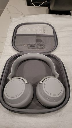 Microsoft surface headphones