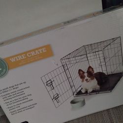 New Dog Crate$30