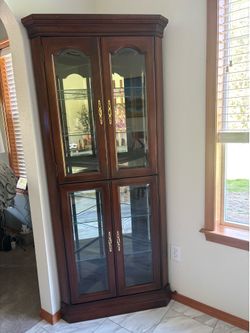 Corner Lighted Display Cabinet/ China Hutch