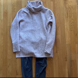 Sweatshirt And Leggings