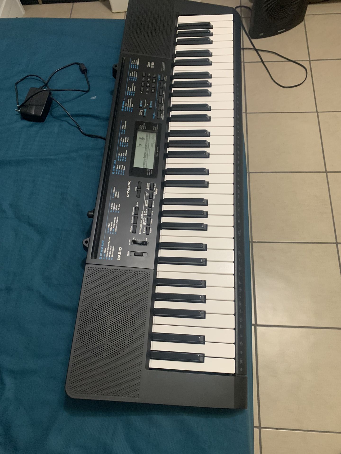 Casio CTK 2300