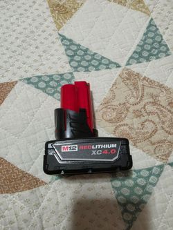 Milwaukee
M12 12-Volt Lithium-Ion XC Extended Capacity Battery Pack 4.0Ah