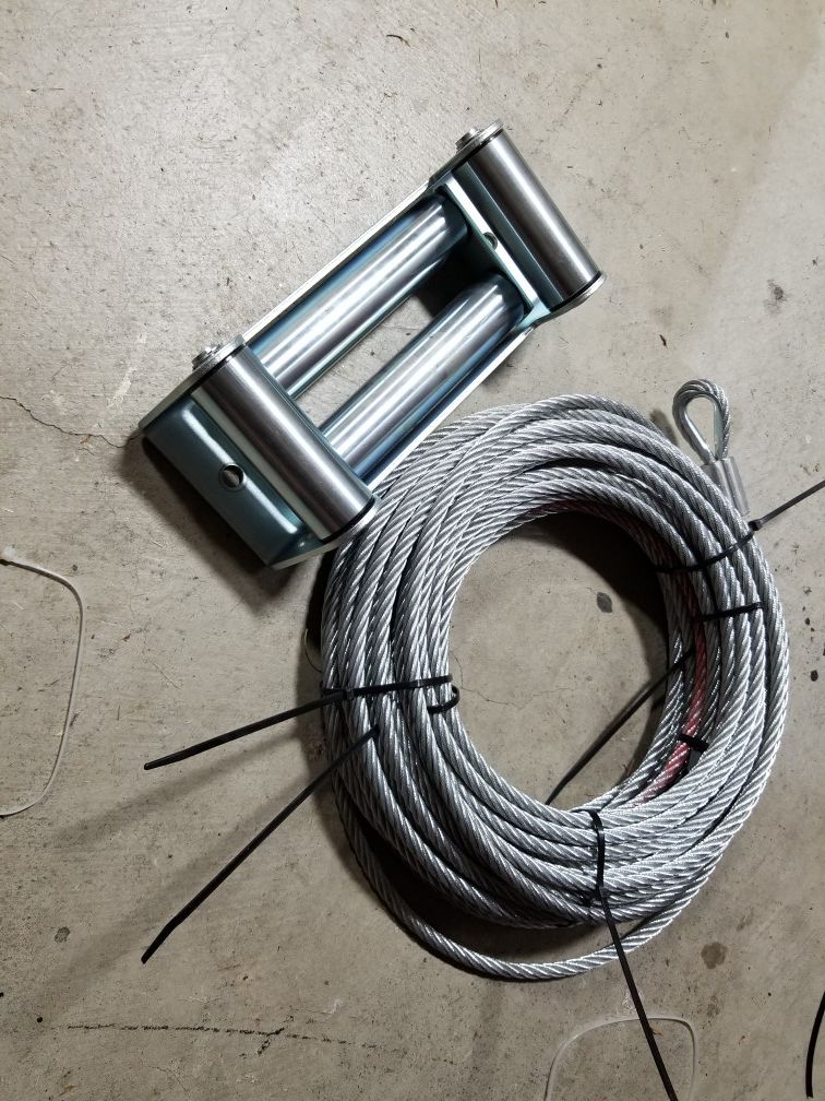 Winch cable and fairlead