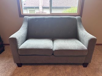 Love seat