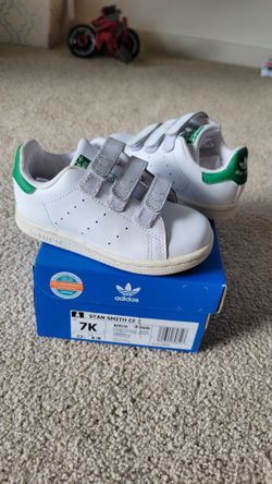 Toddler Addidas Shoe 7US