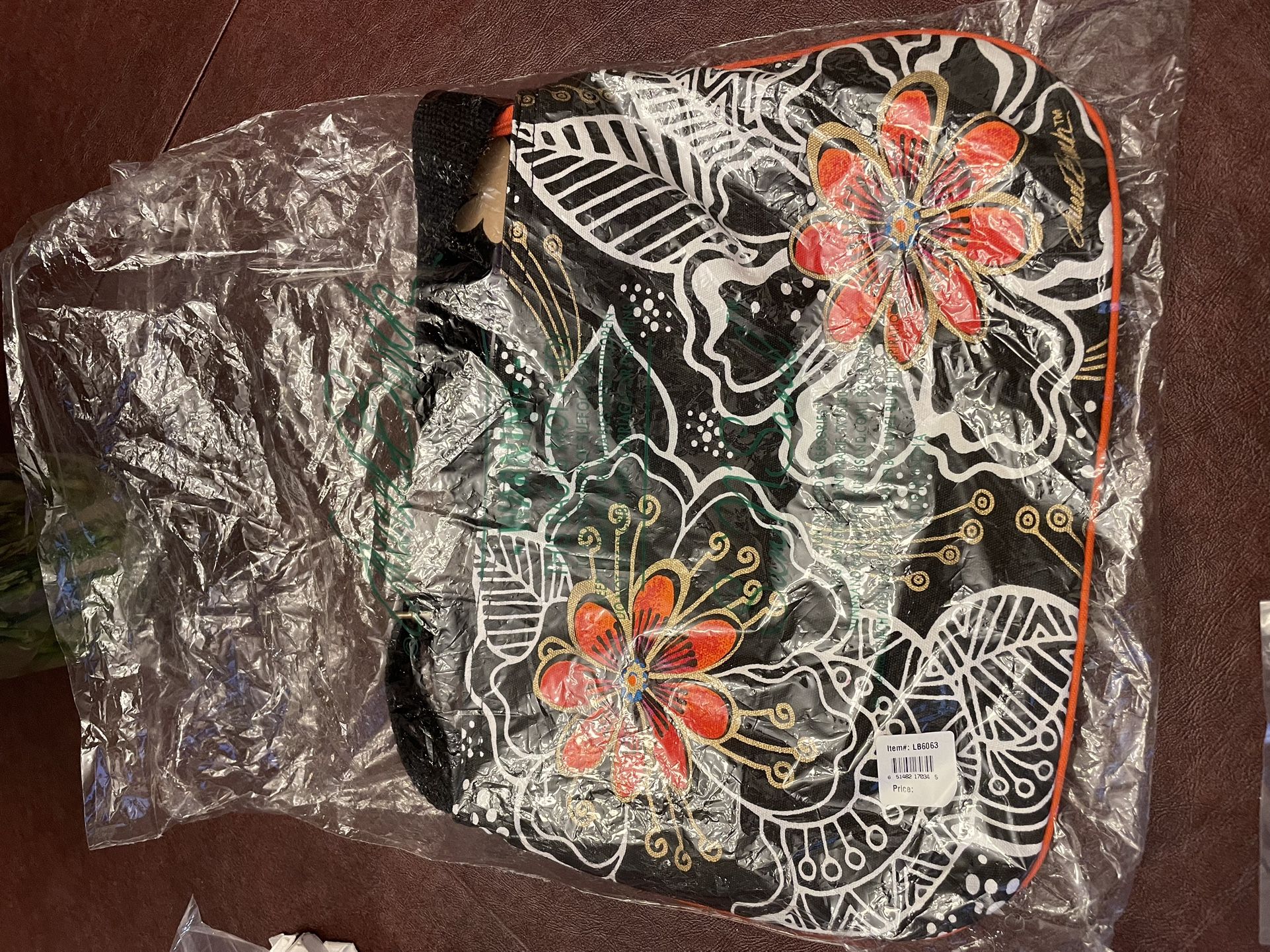 Laurel Birch Sun N Sand Hand Bag Plus Matching Socks