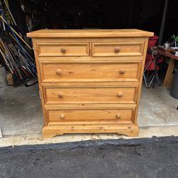 6-Drawer Wood Dresser