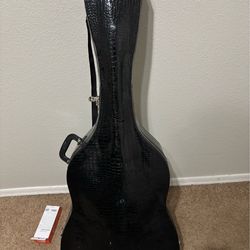 Estuche de guitarra