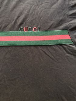 Gucci shirt and hat