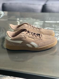 Reebok Club C Suede Sneakers size 8.5