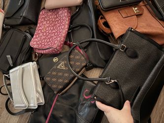 Authentic handbags for 400$ all