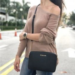 EUC MICHAEL KORS BLACK SAFFIANO CROSSBODY BAG & WALLET