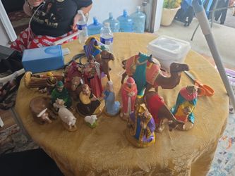 Nativity set 15 pieces
