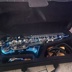 Mendini By Cecilio Eb Alto Saxophone 