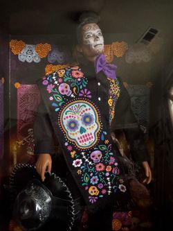 Dia de Los muertos doll