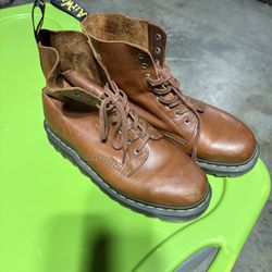 Dr Martens 