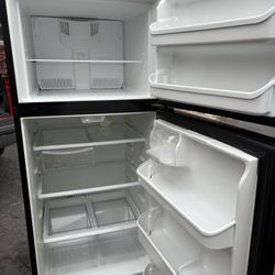 Frigidaire  Refrigerator 
