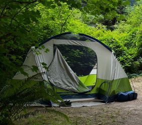 Columbia Bugaboo Family Dome Tent 5-6 Person Tent w/ Rain Fly