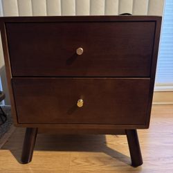 Mid Century Modern Style Nightstand/End Table 