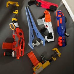 Nerf  Guns Lot