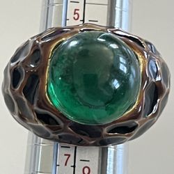 Beautiful Woman’s Enamel Leopard / Jade Color/Dome Ring Size 5.5