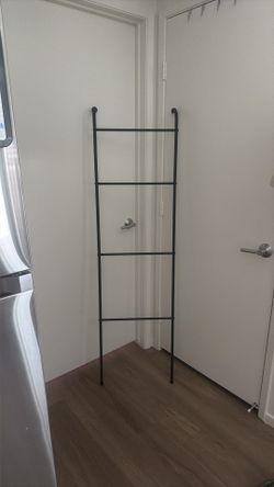Blanket rack