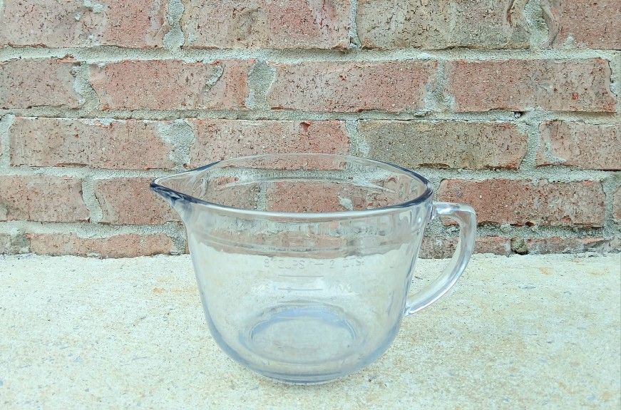 Anchor Hocking (8 Cup-2 Quart) Mixing/Measuring Bowl