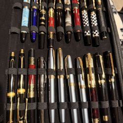 Lot Of 35 Fountain Pens. Jinhao, Hero, Plus More.